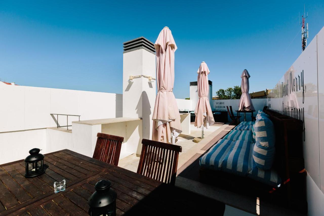 Lisbon South Hostel Almada Exterior photo